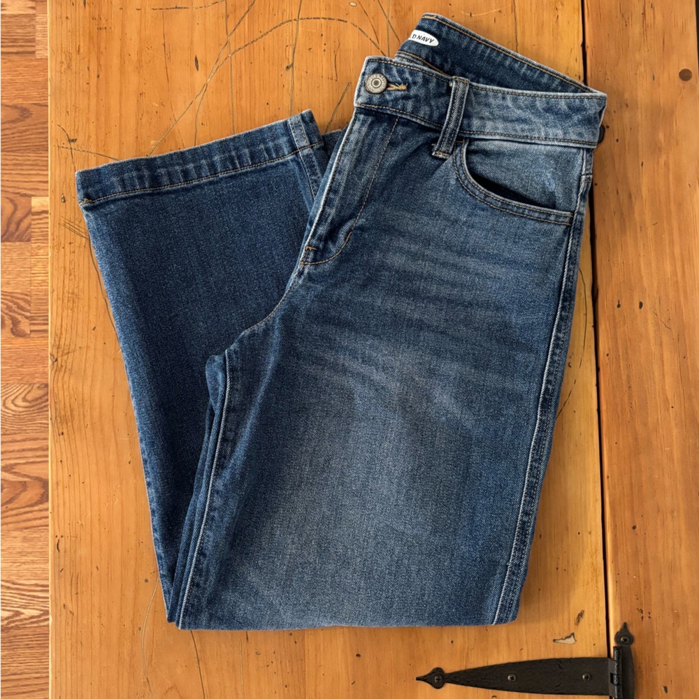 Classic Old Navy Blue Jeans Capris